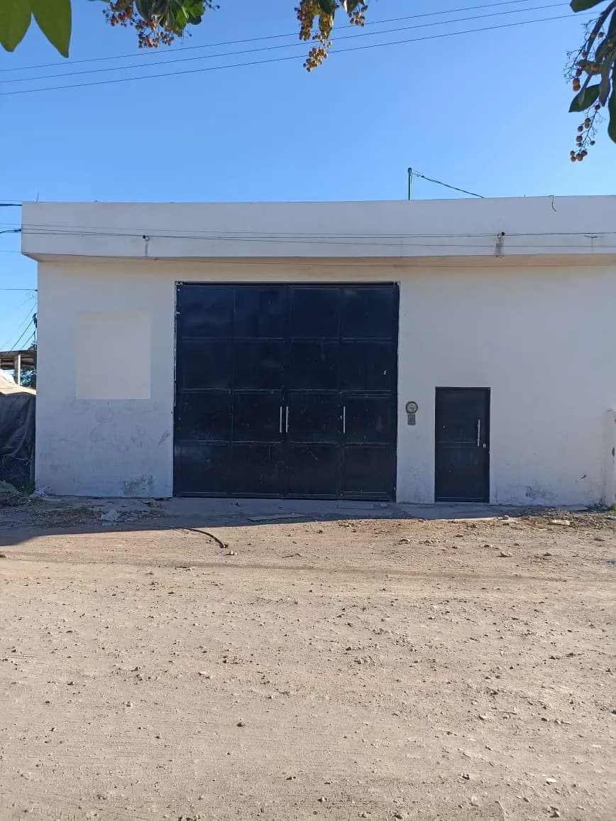 VENTA Bodega 350 m2 terreno y construcción