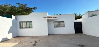 13_2891 | En Venta bonita Casa Una Planta, Fraccionamiento Cedros. | Integralia Grupo Inmobiliario