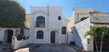 13_1721 | En Renta Casa Amueblada, Residencial Montebello | Integralia Grupo Inmobiliario