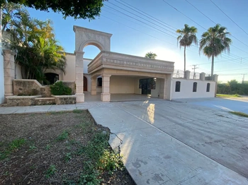 1_3007 | Amplia y Bonita Casa | Integralia Grupo Inmobiliario