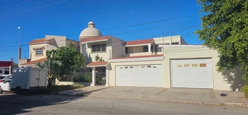 1_3038 | Hermosa y amplia Casa en las Fuentes | Integralia Grupo Inmobiliario