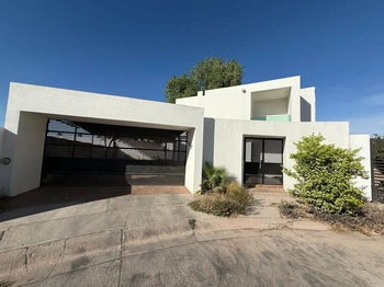 5_2850 | CASA EN VENTA PRIVANZAS RESIDENCIAL | Integralia Grupo Inmobiliario