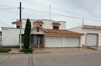 5_2976 | CASA EN RENTA FRACC CUAHUTEMOC | Integralia Grupo Inmobiliario