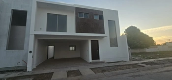 15_3015 | CASA NUEVA EN VENTA  FRACC SANTA TERESA | Integralia Grupo Inmobiliario